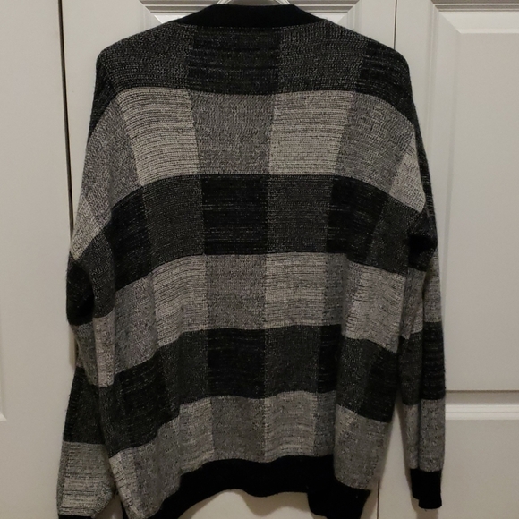 TNA checkered cardigan - Picture 2 of 3